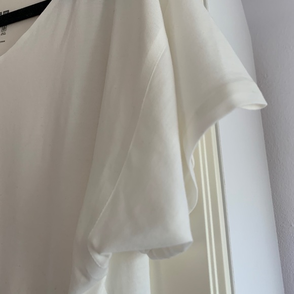 Uniqlo short sleeve - Picture 4 of 7